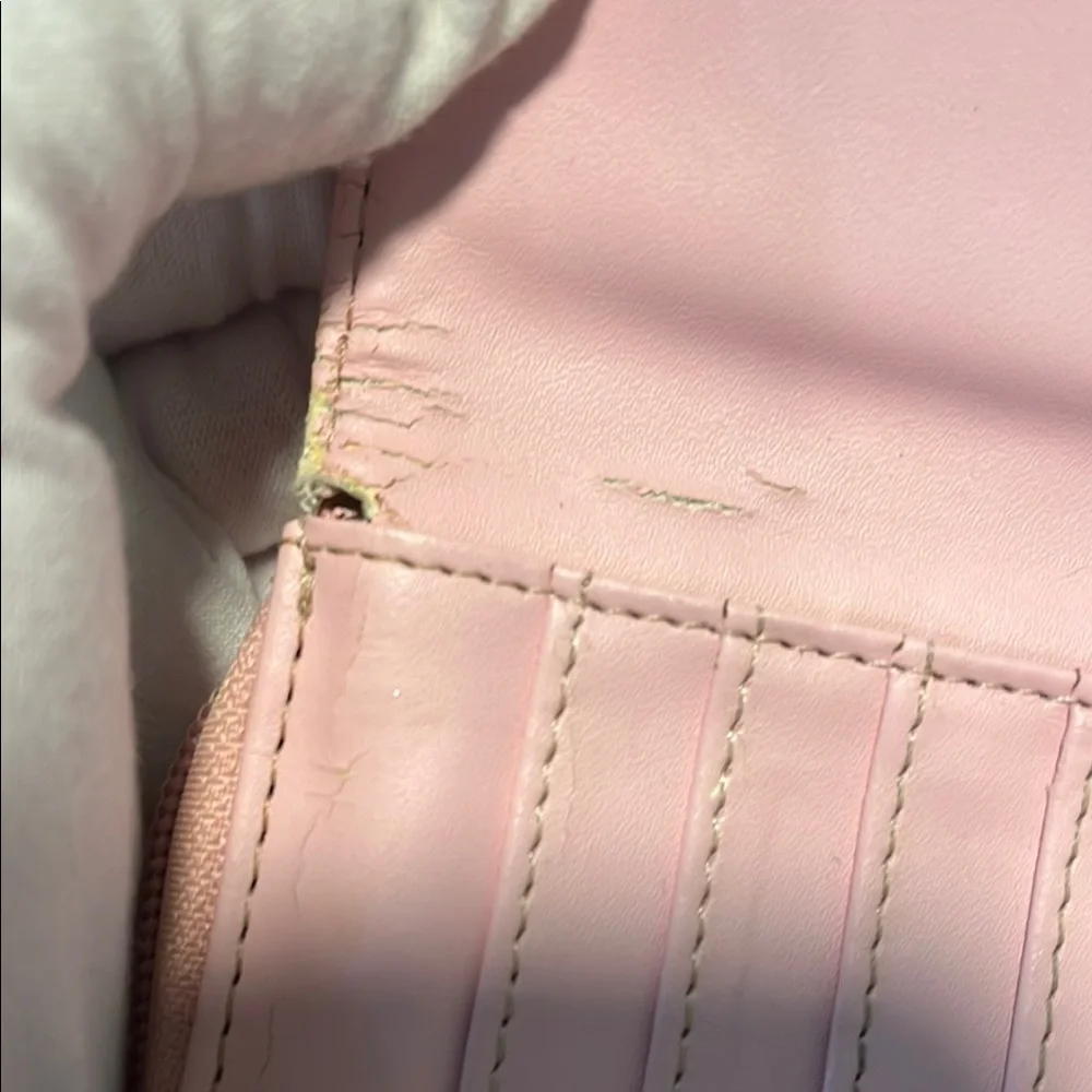Vintage Prada Milano Pink Leather Crocodile Embossed BiFold Long Wallet Italy - Picture 12 of 16